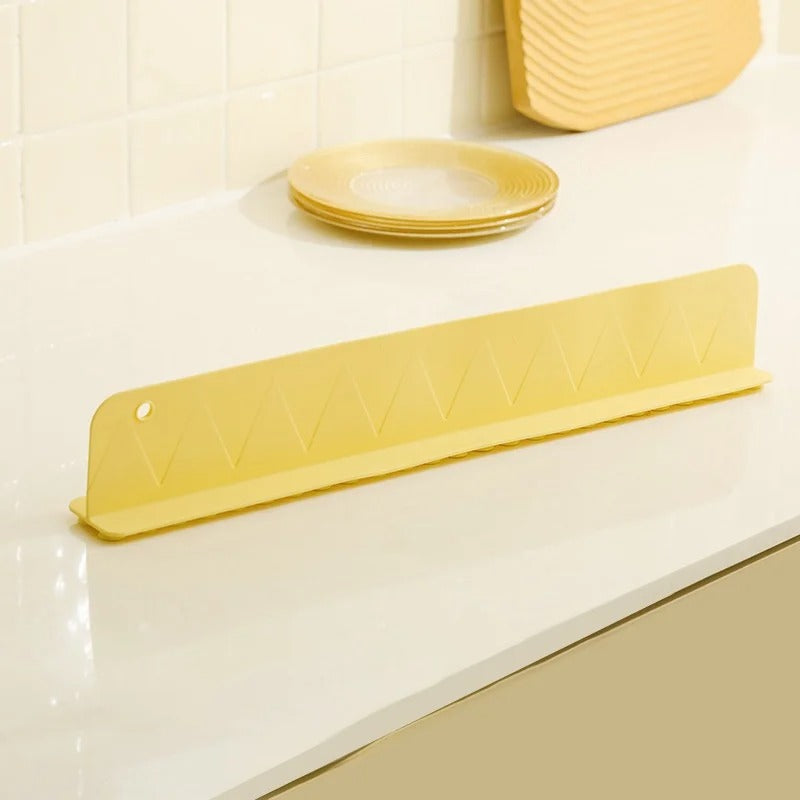 1PC Silicone Sink Baffle Splash Guard with Suction Cup Pool To Protect Clothes From Splashing Water Baffle
